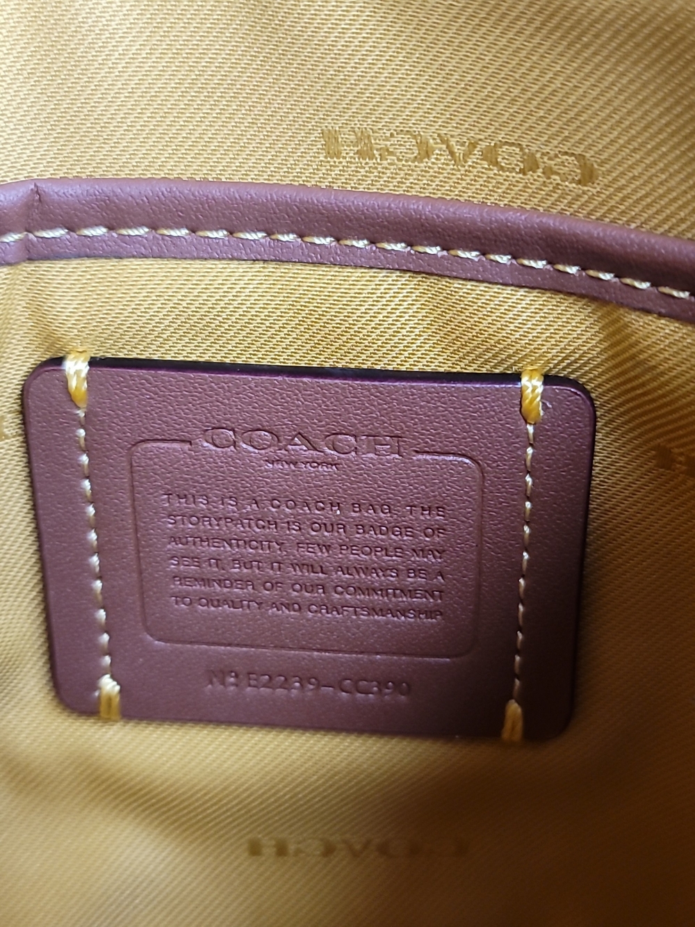 COACH Pebble Leather Chaise Crossbody 19 Bag ~ Style CC390 Flax Color Like New - Picture 15 of 16